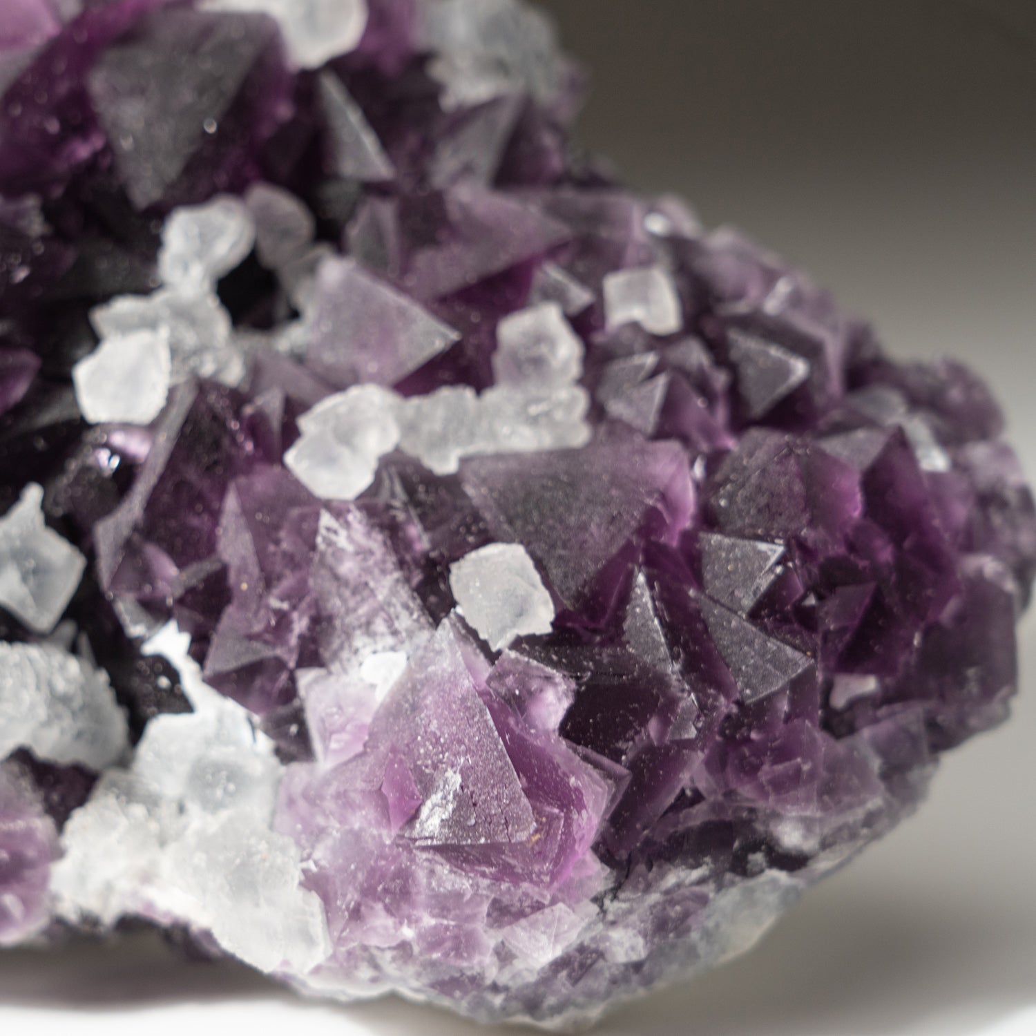Purple Fluorite with Quartz From De'an mine, Wushan, De'an Co., Jiujiang, Jiangxi, China