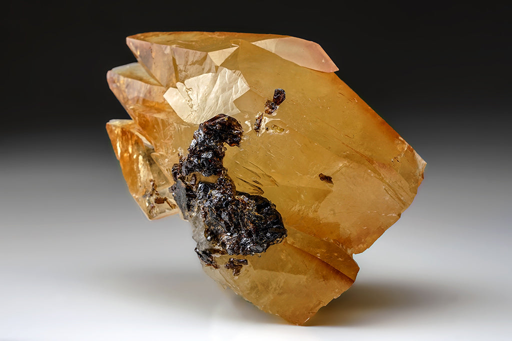 Twinned Golden Calcite Crystal from Elmwood Mine, Tennessee (515.9 grams)