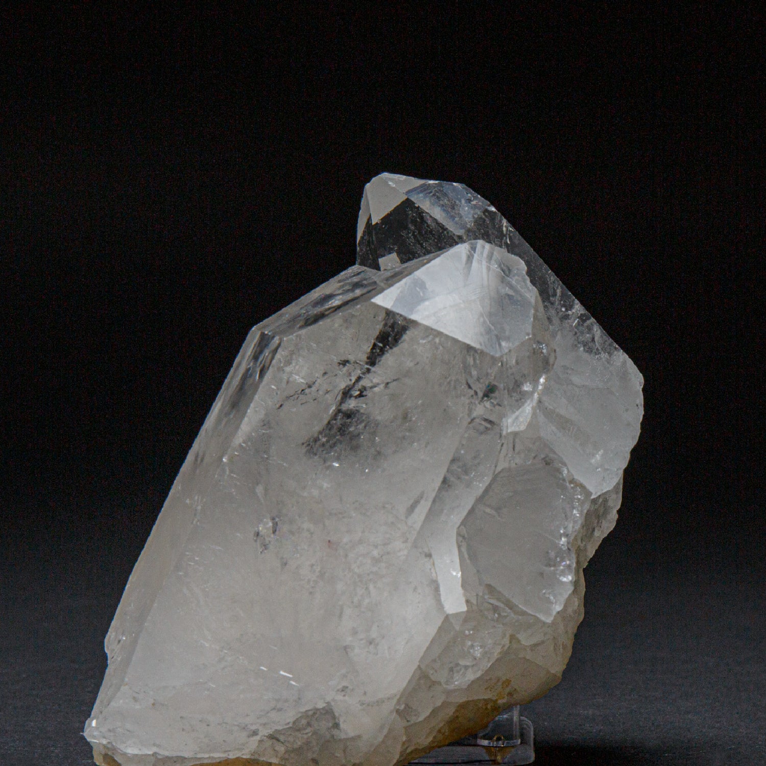 Genuine Clear Quartz Crystal Cluster Point from Brazil (1.2 lbs)