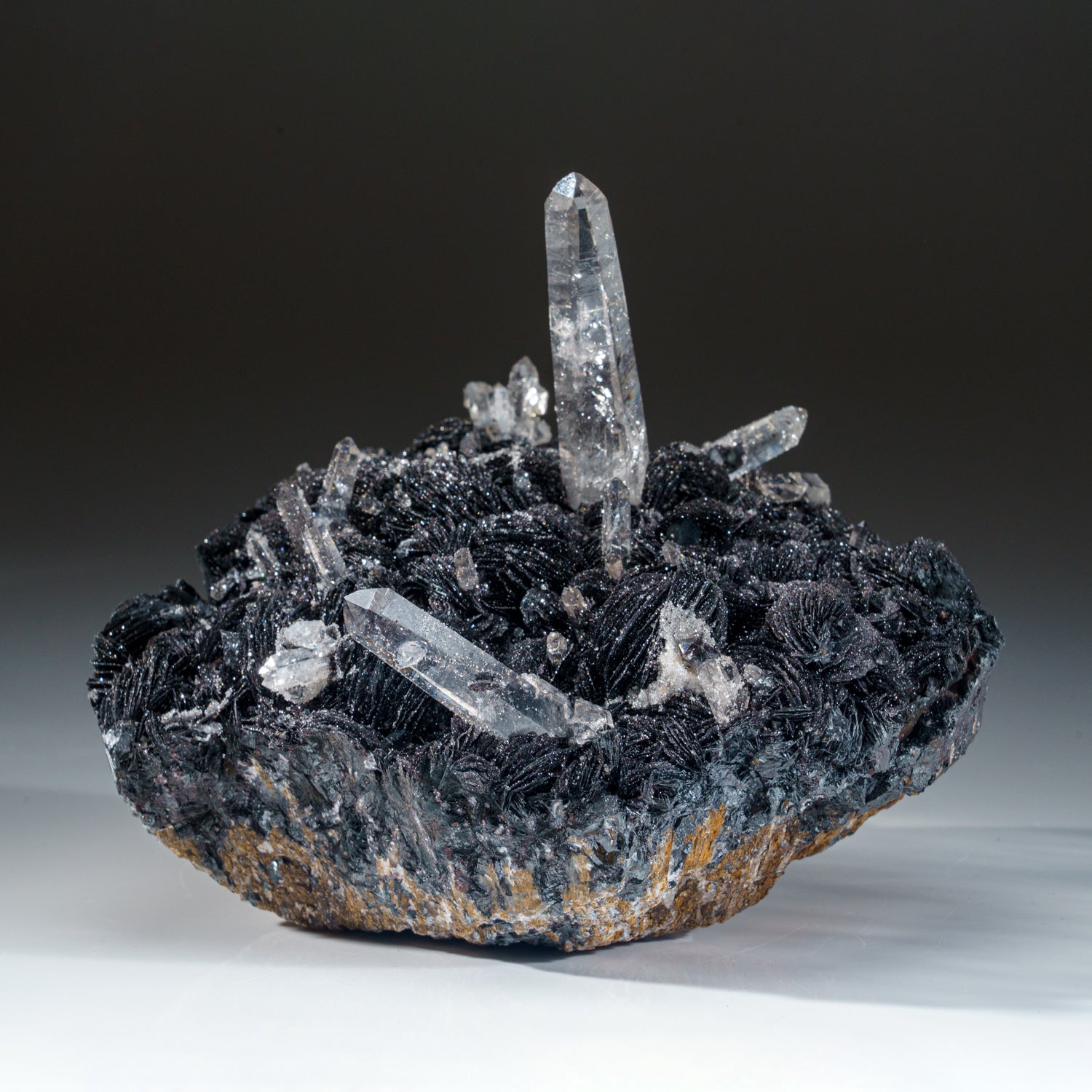 Quartz with Hematite Rosette from Lechang Mine, Guangdong Province, China