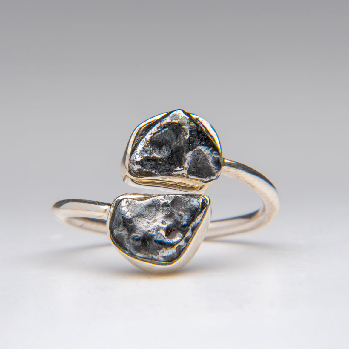 Genuine Campo Del Cielo Meteorite Sterling Silver Ring (Size 7)