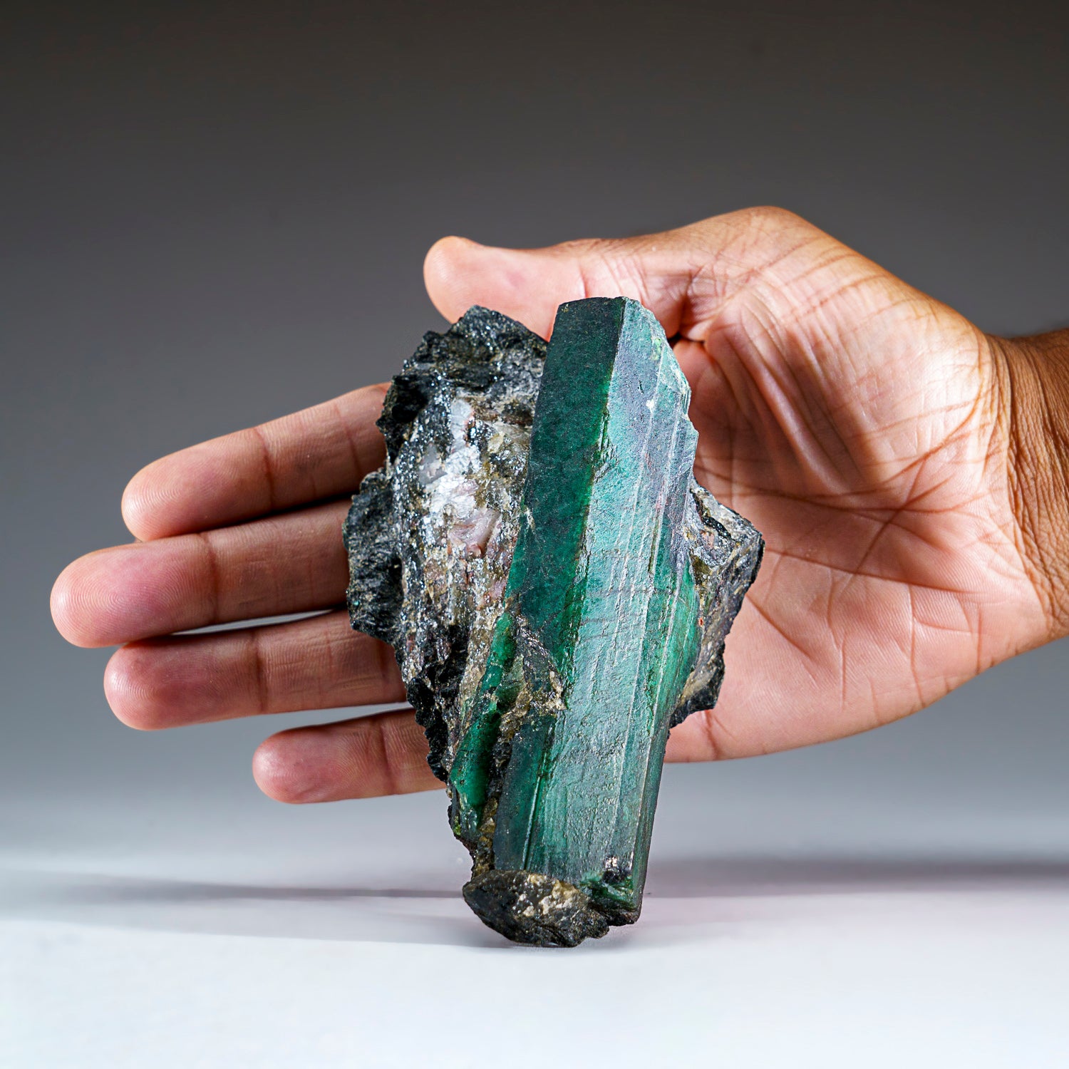 Emerald in Quartz Biotite from Brumado District, Serra das Éguas, Bahia, Brazil