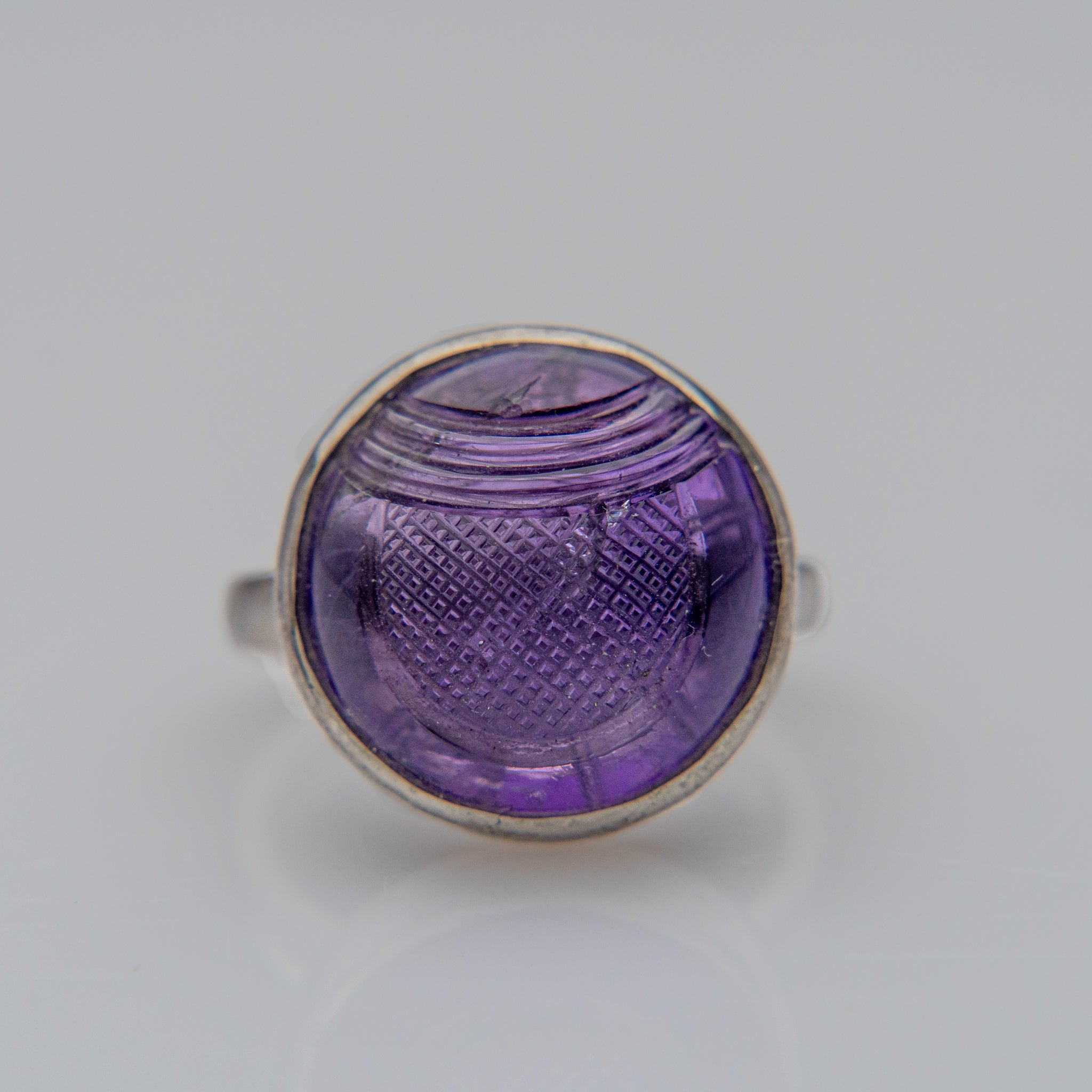 Amethyst Gemstone Sterling Silver Ring (Size 6 3/4)
