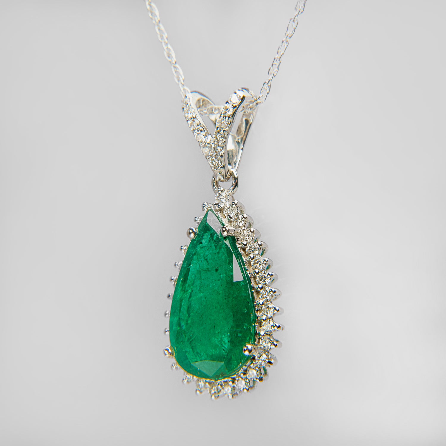 14k White Gold Emerald (5.7ct.) Pendant