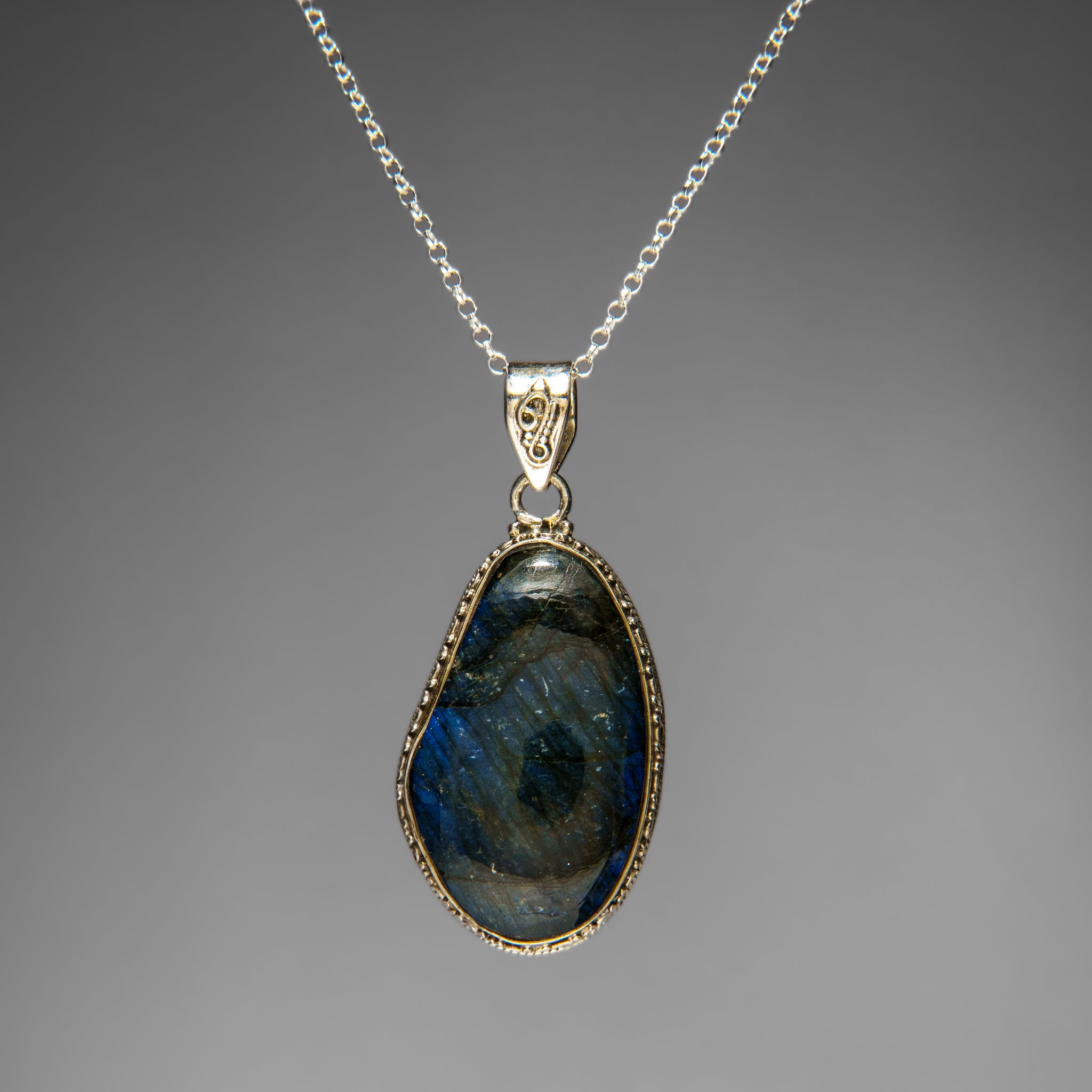Sterling Silver Labradorite Gemstone Pendant with 18" Sterling Silver Chain