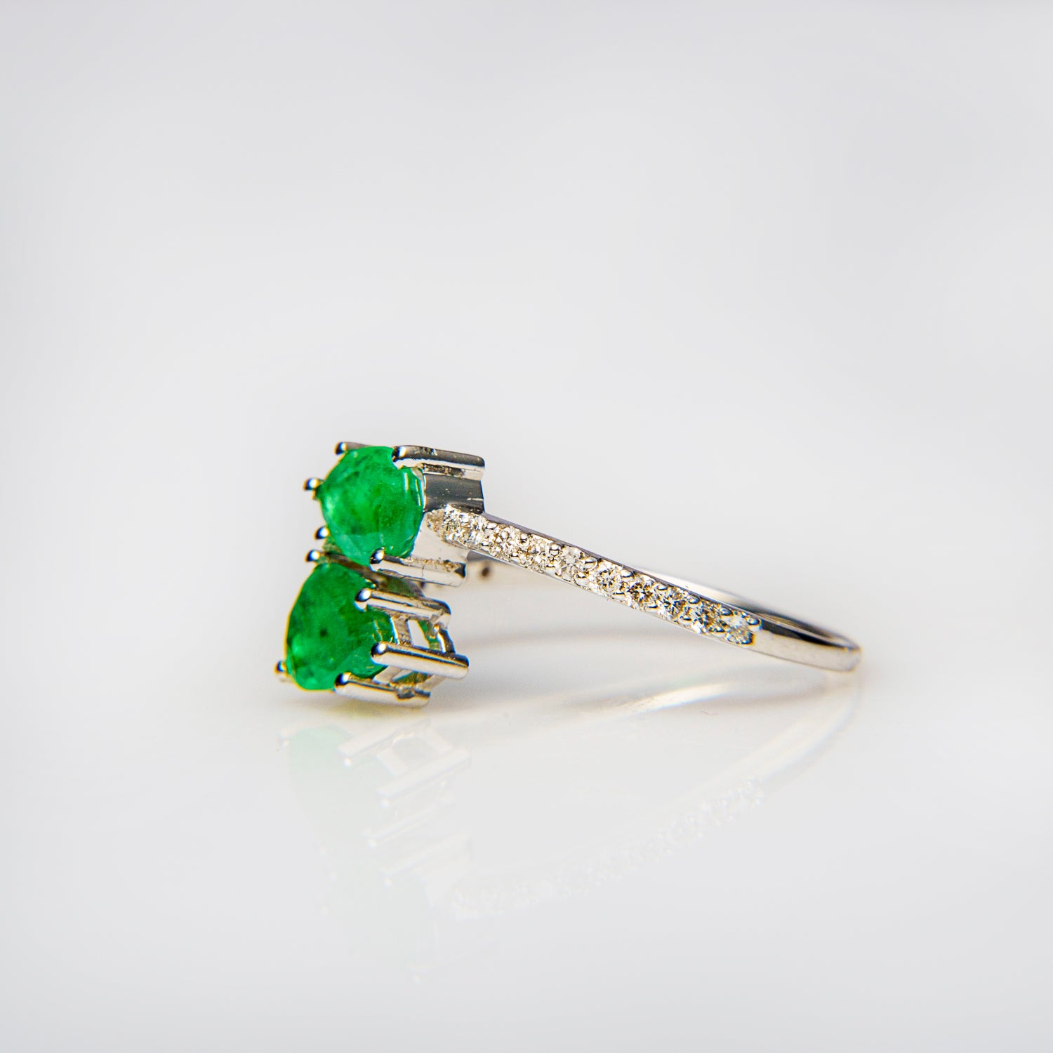 14k White Gold Emerald (2.98ct.) Ring