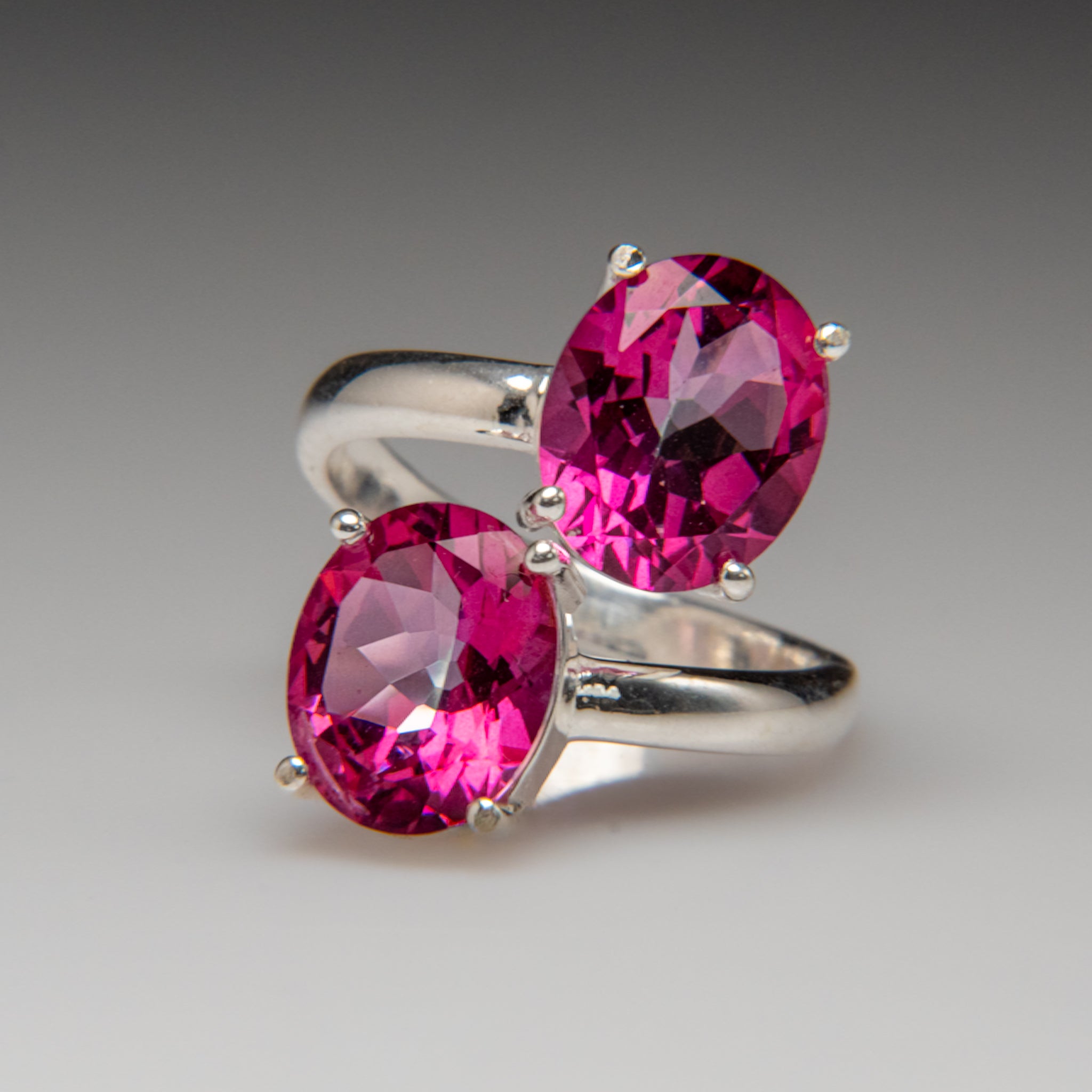 Topaz Gemstone Sterling Silver Ring (Size 7.5)