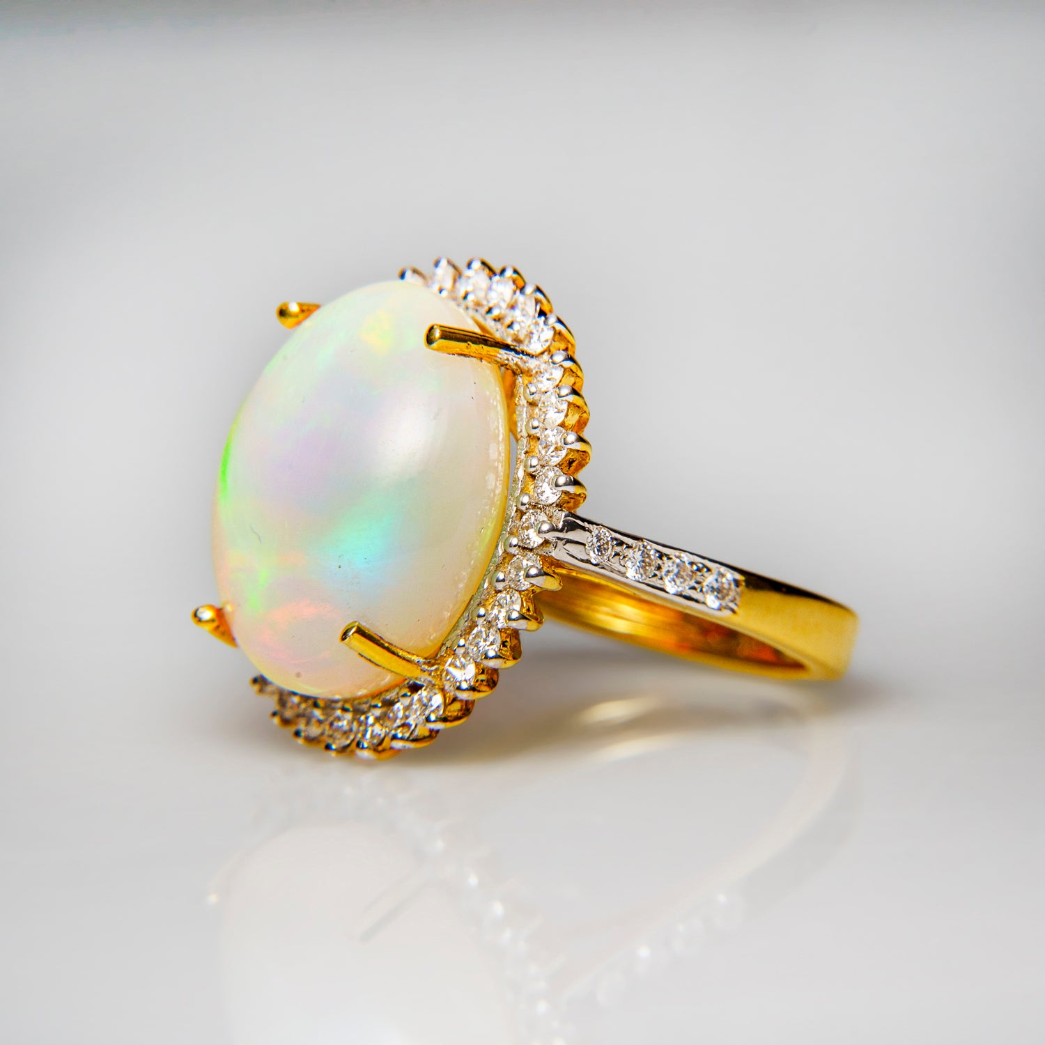 14k Yellow Gold Opal (9.6ct.) Ring