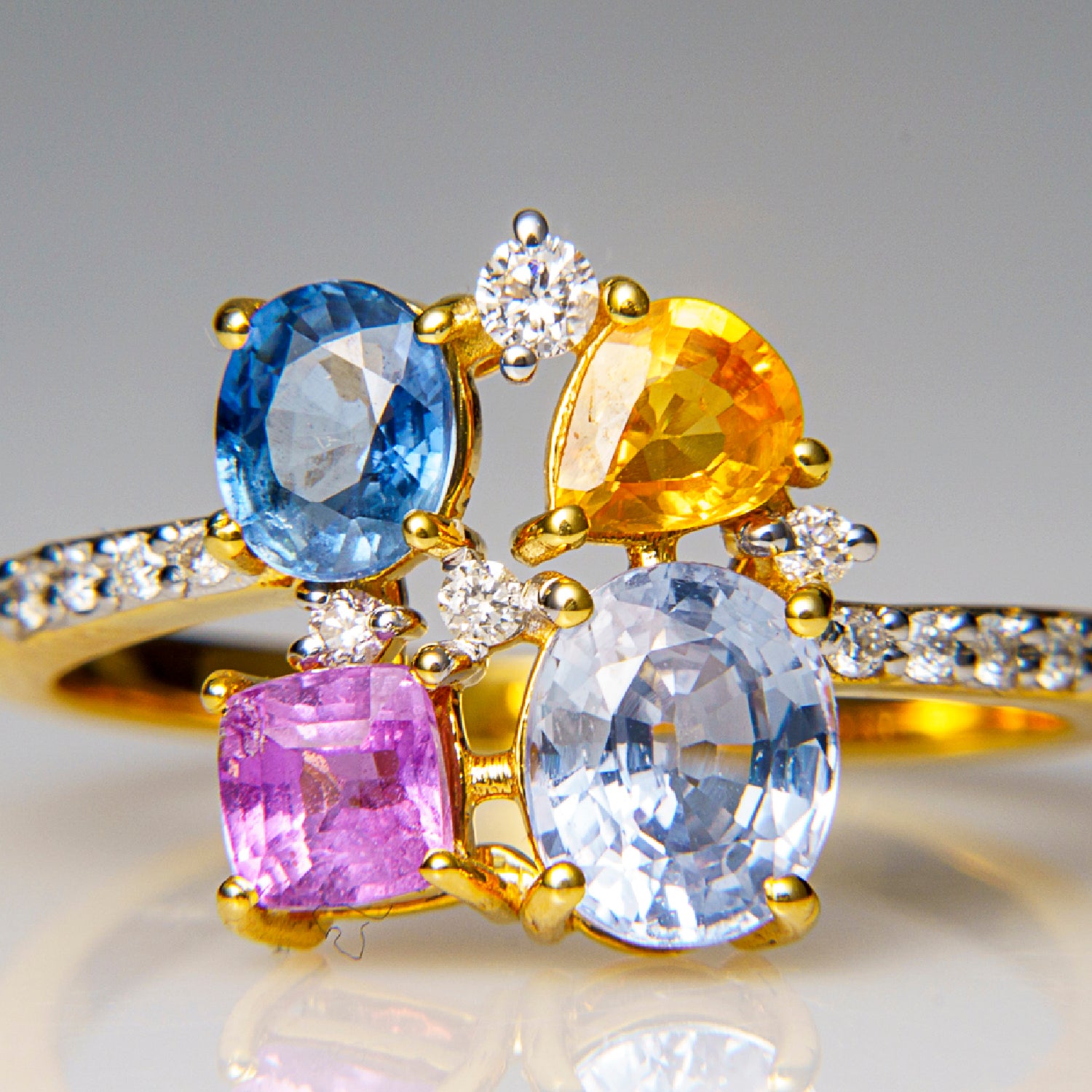 14k Yellow Gold Multi Sapphire (2.55ct.) Ring
