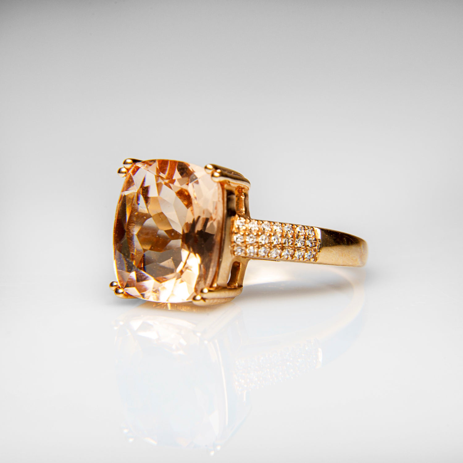 14k Rose Gold Morganite (4.8ct.) Ring