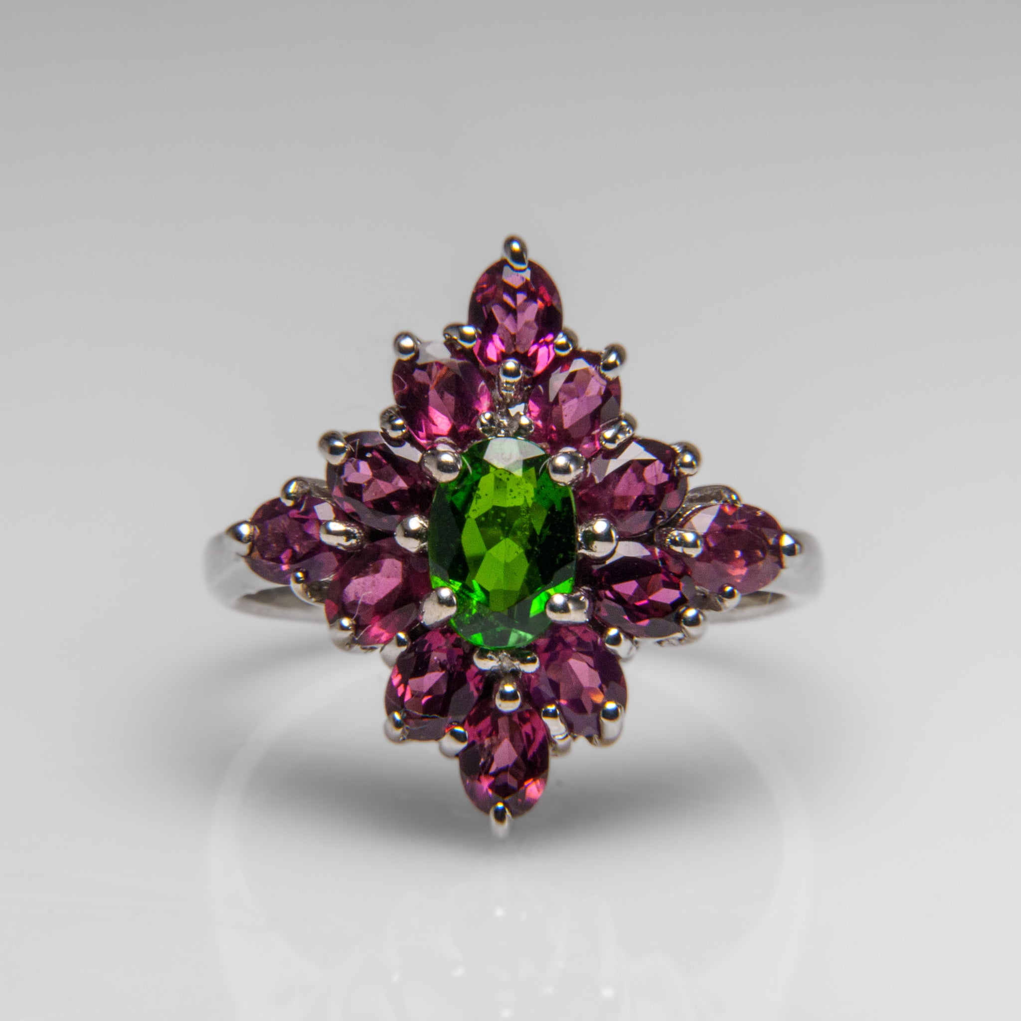 Rhodolite Gemstone Sterling Silver Ring (Size 8)