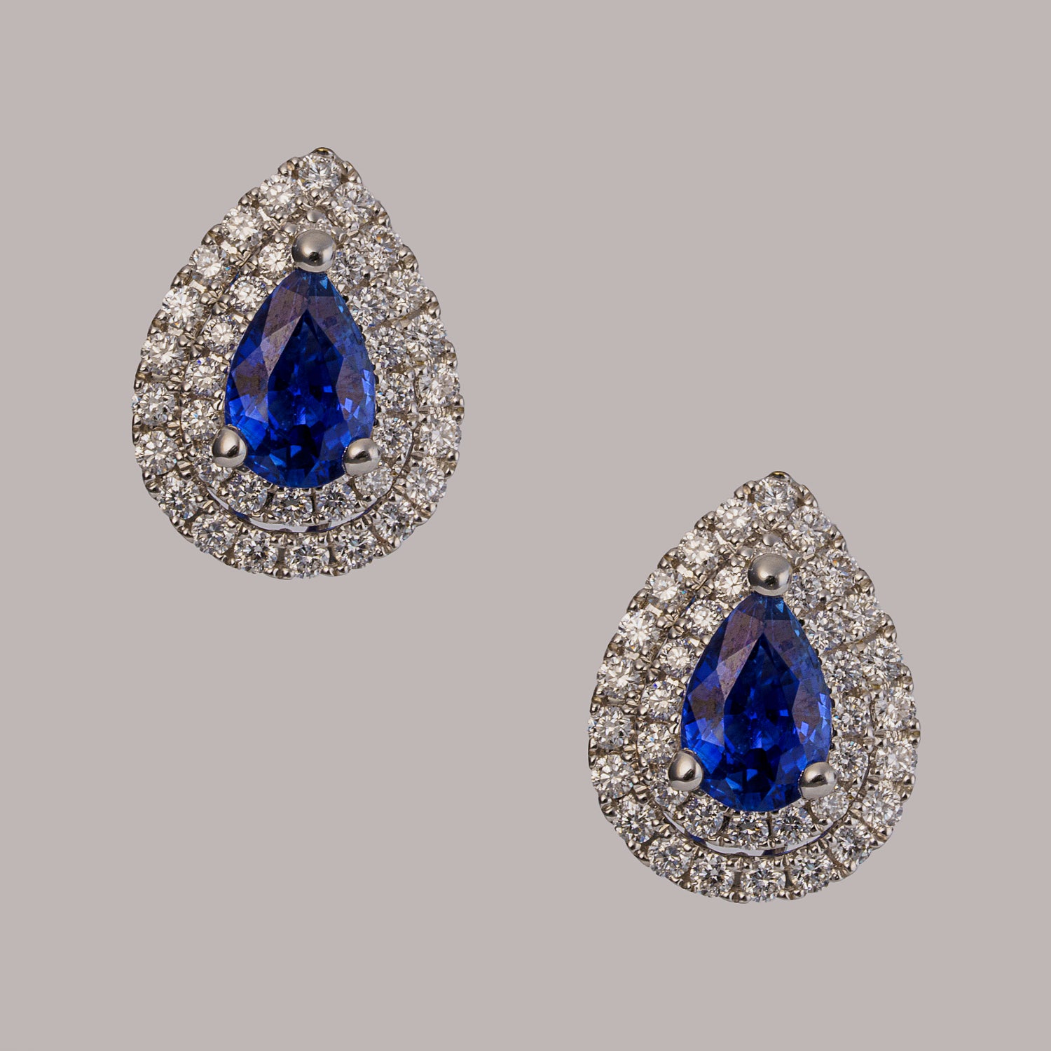 14k White Gold Sapphire (1.14ct.) Earrings
