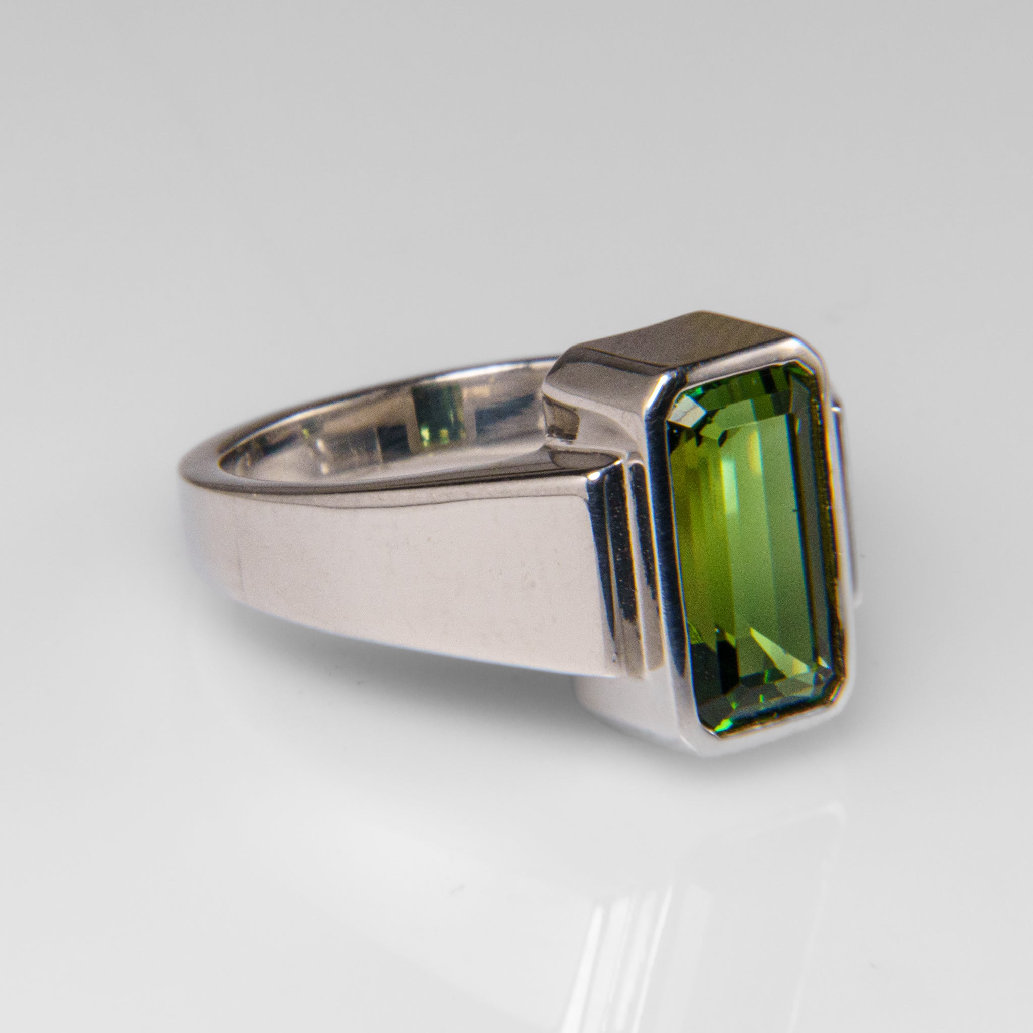 Genuine Green Tourmaline Gemstone Sterling Silver Men's Ring (Size 7)