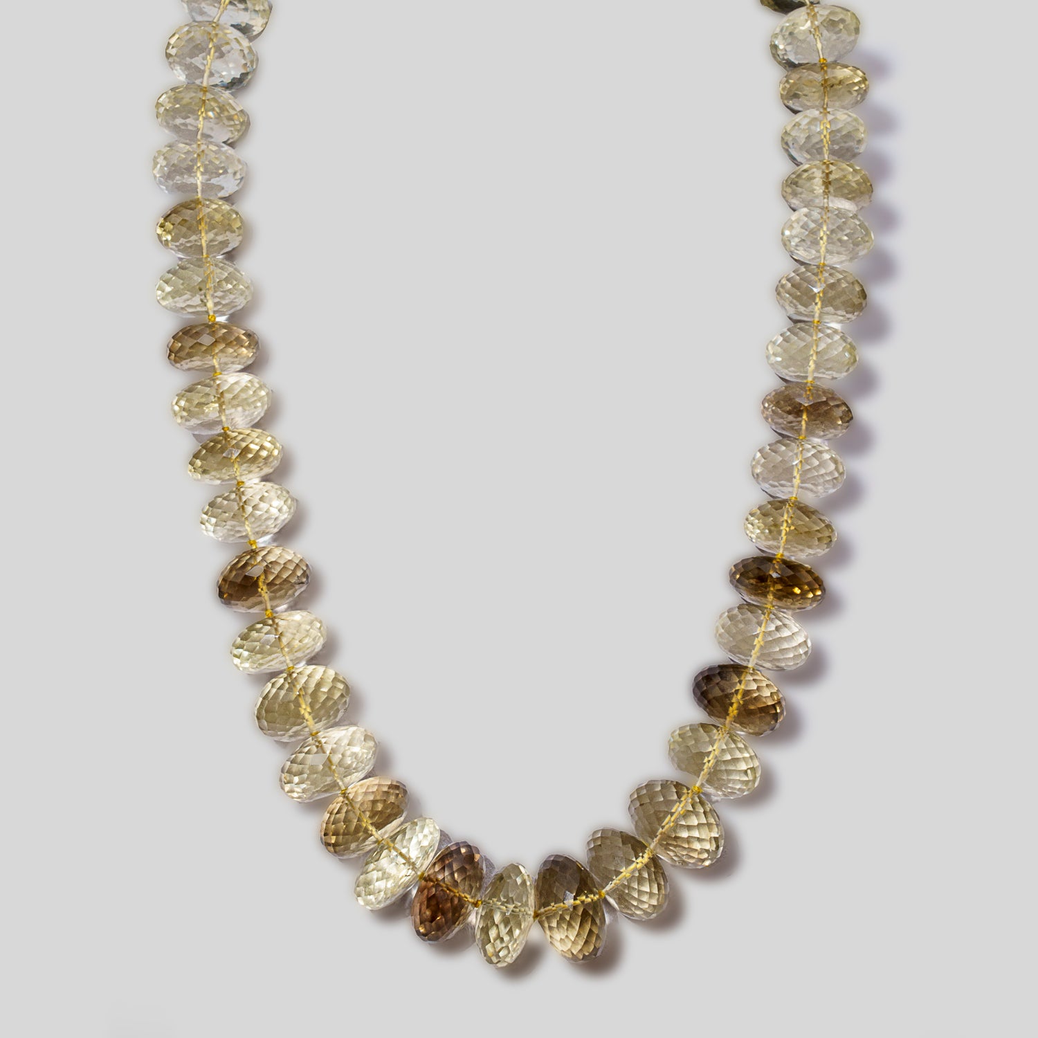 Smoky Quartz (689.5ct) Gemstone Beaded 18 Inch Necklace