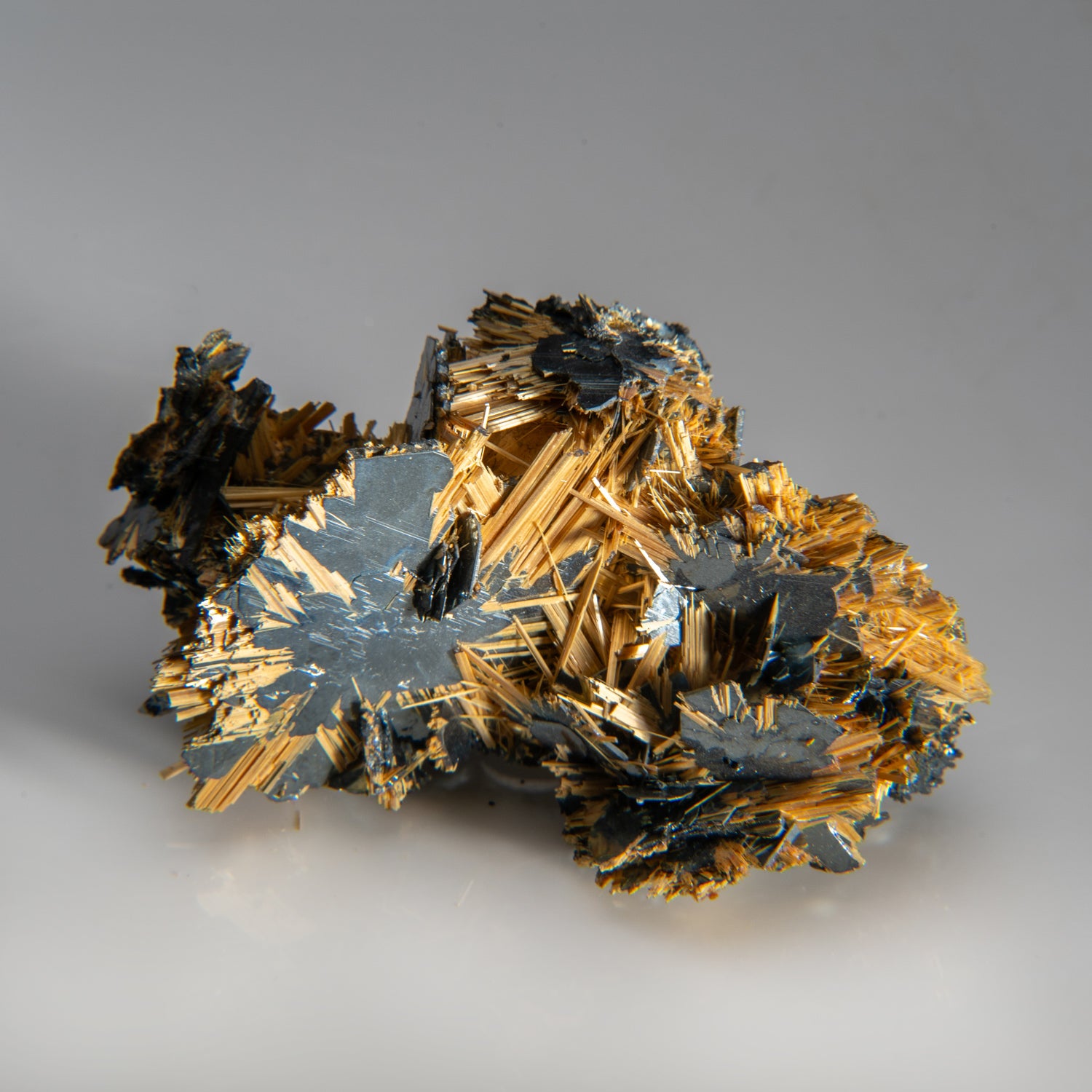 Hematite, well formed lustrous crystal. Itabira, Bahia, Brazil