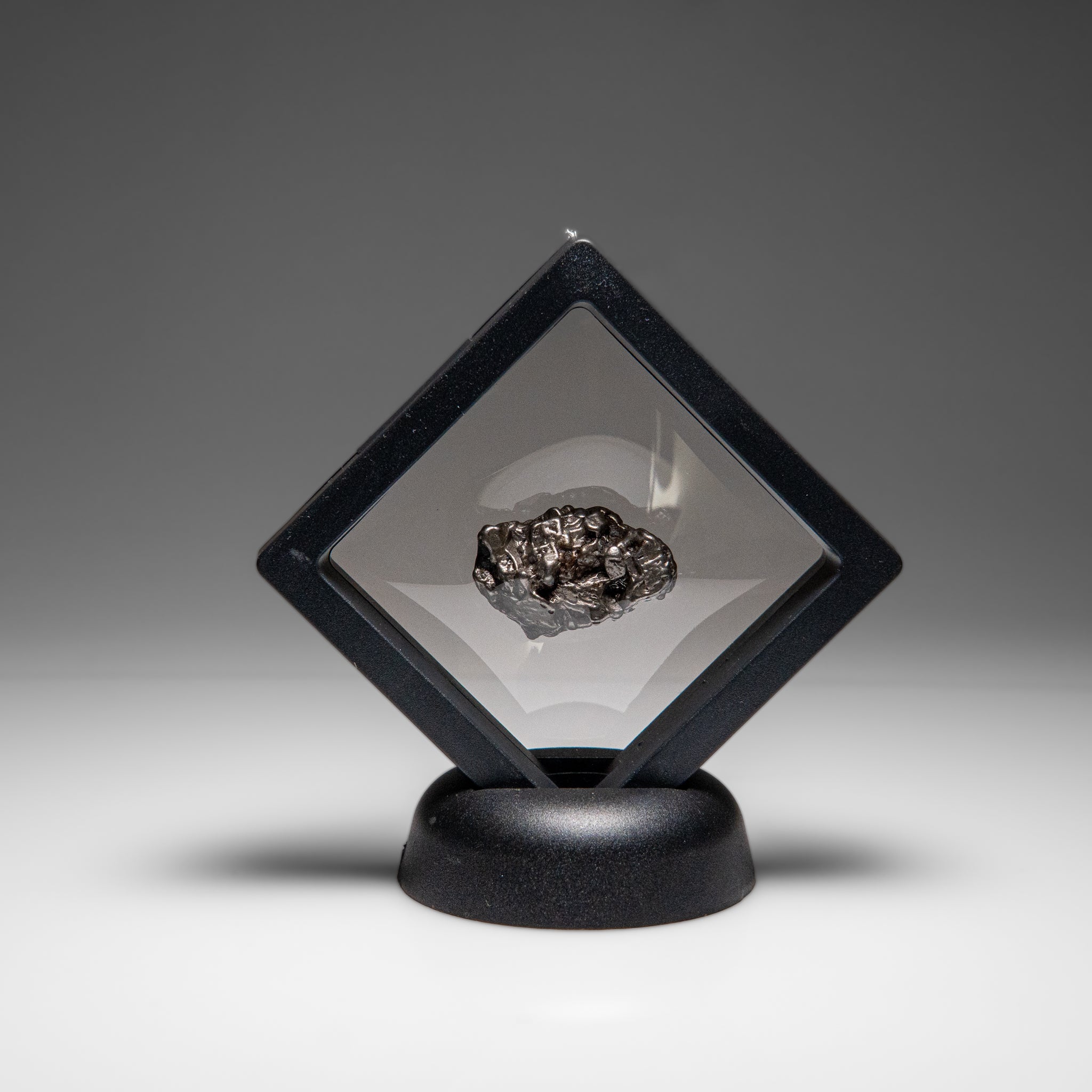 Genuine Meteorite From Campo del Cielo, Argentina(25.1 grams)