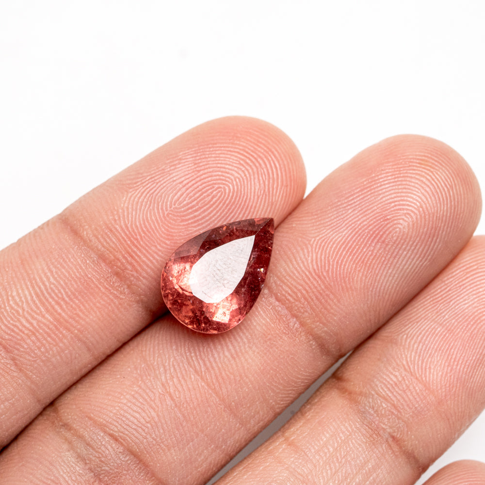 Tourmaline Pear Cut Gemstone (9ct)