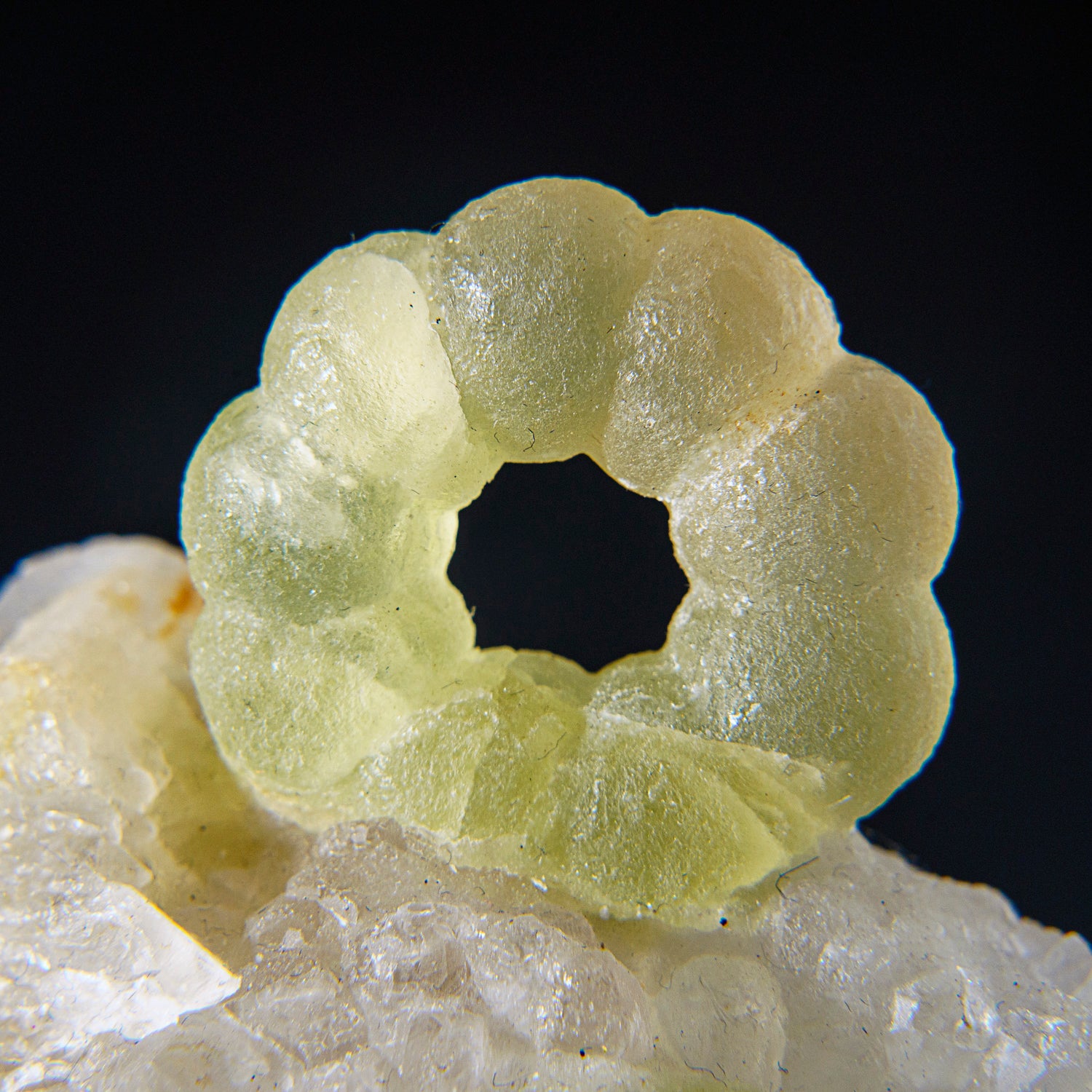 Fluorite on Quartz from De'an Mine, Wushan, Jiangxi Province, China