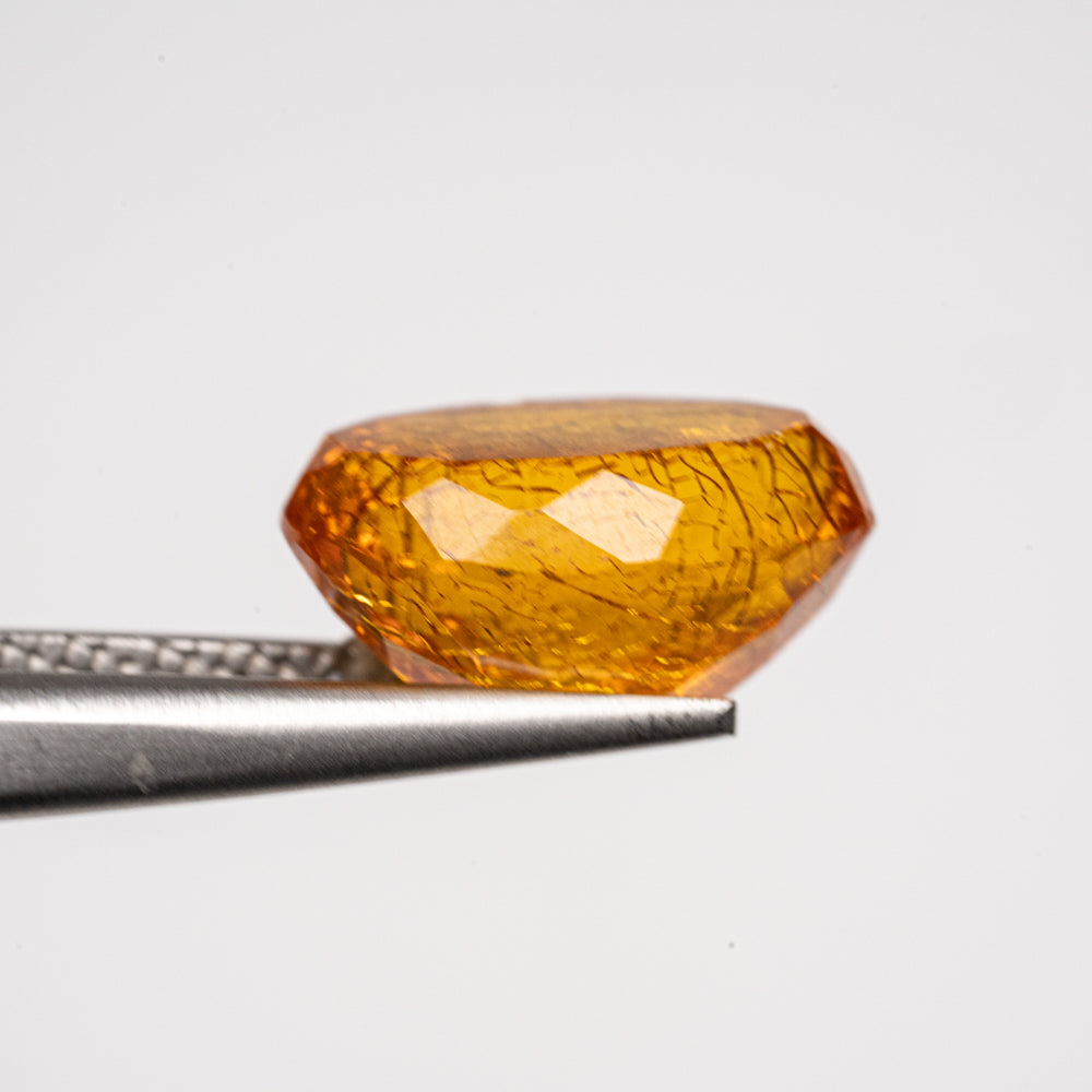 Amber Oval Cut Gemstone (3ct)