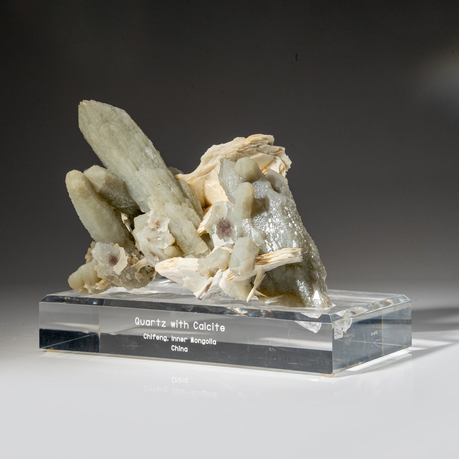 Quartz with Calcite from Chifeng, Inner Mongolia, China