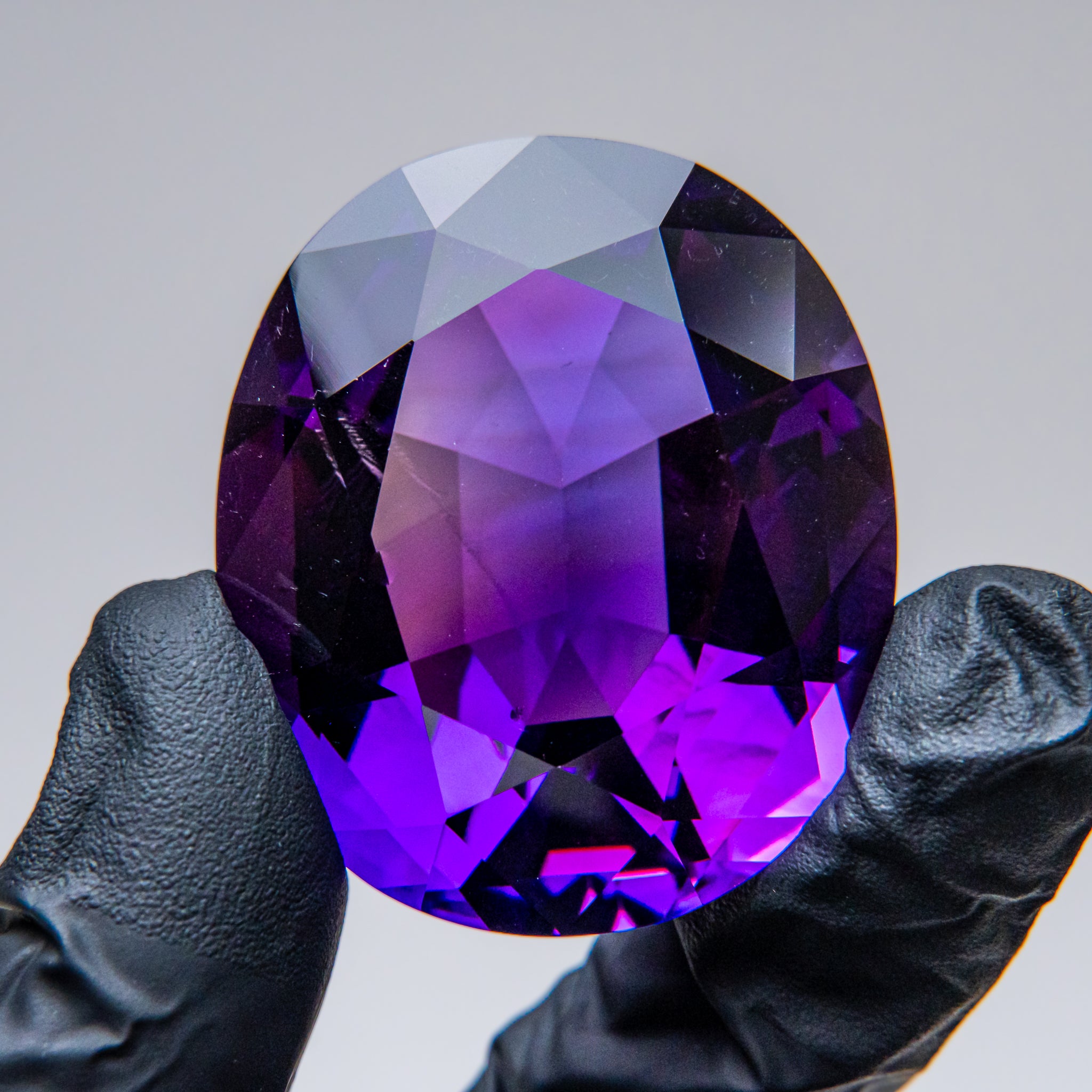 Amethyst Round Brilliant Cut Gemstone (307.5ct) from South Africa