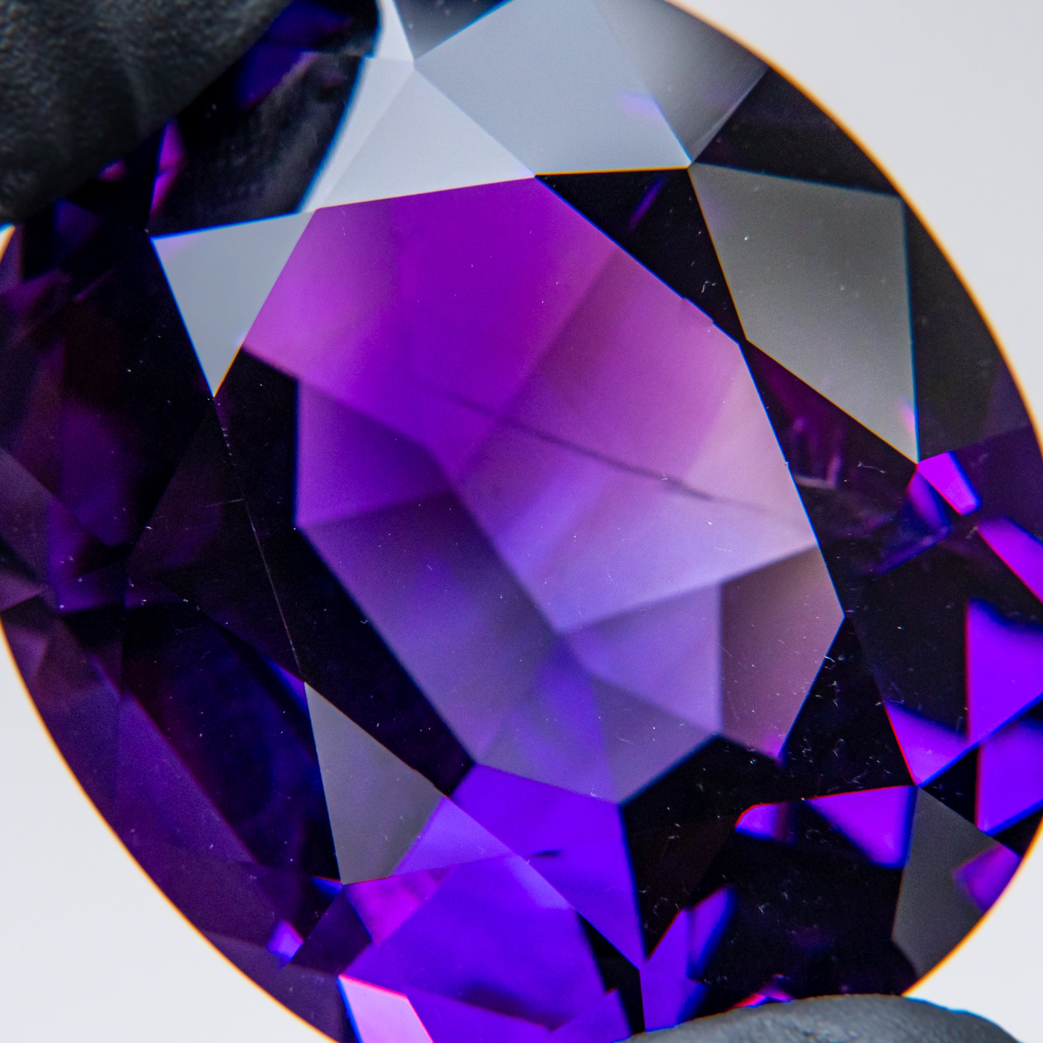 Amethyst Round Brilliant Cut Gemstone (307.5ct) from South Africa