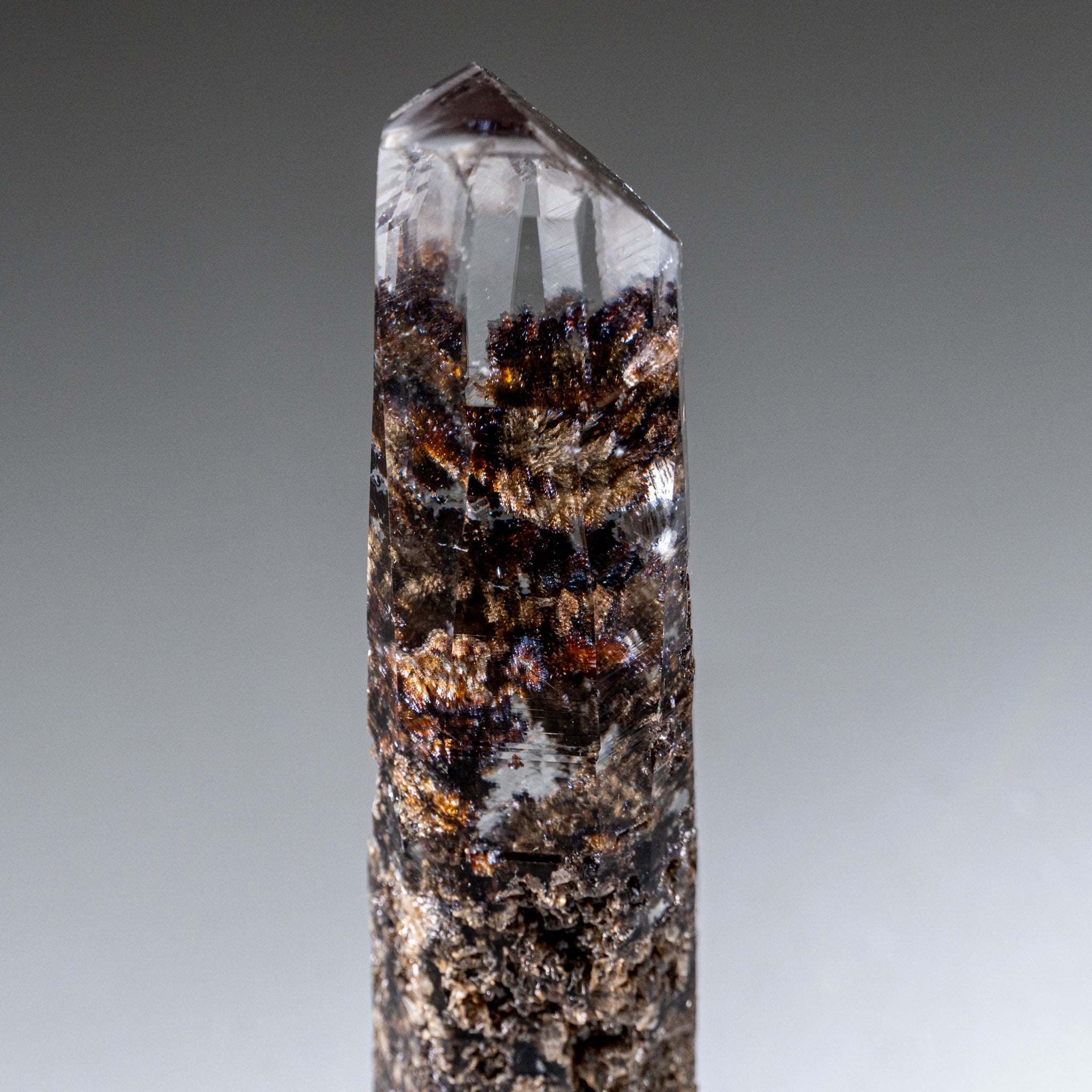 Optical Calcite with Manganese Inclusions from Jinhua, Zhejiang Prov., China