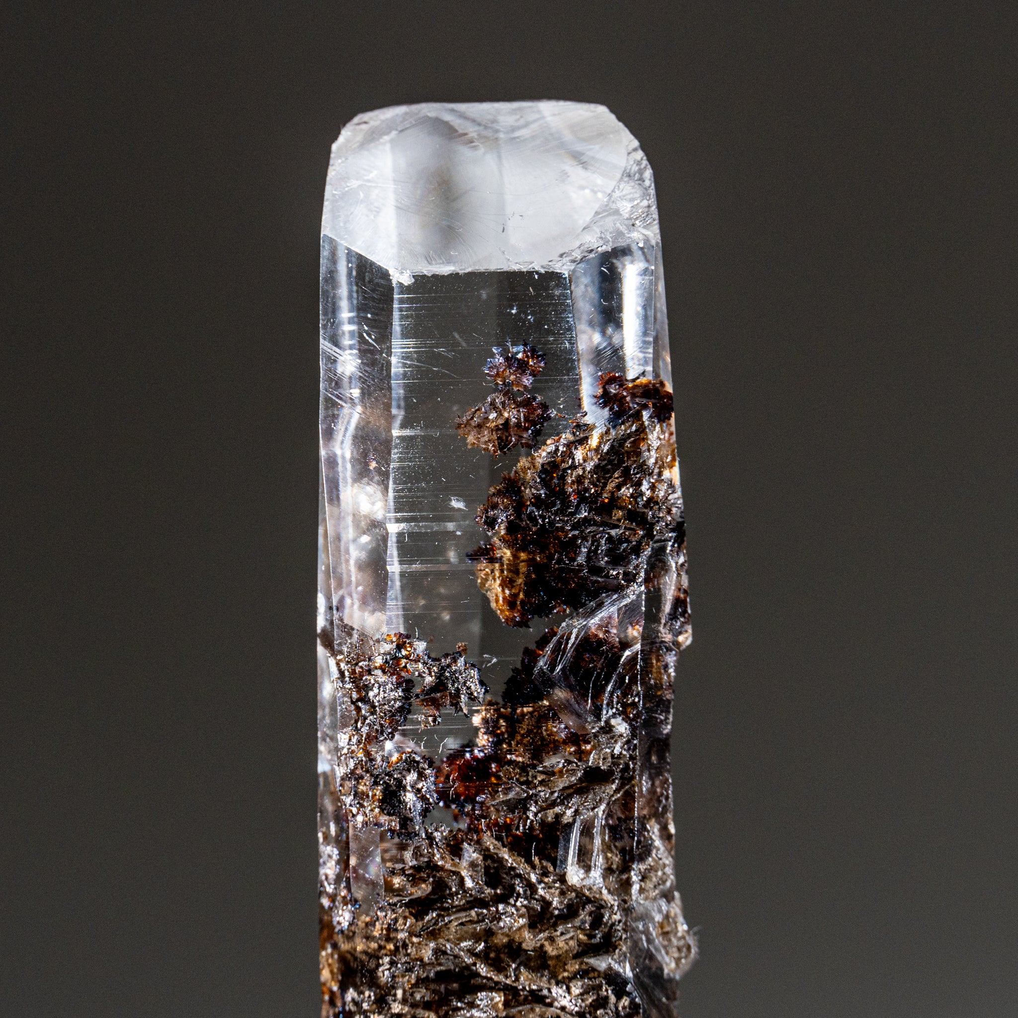 Optical Calcite with Manganese Inclusions from Jinhua, Zhejiang Prov., China