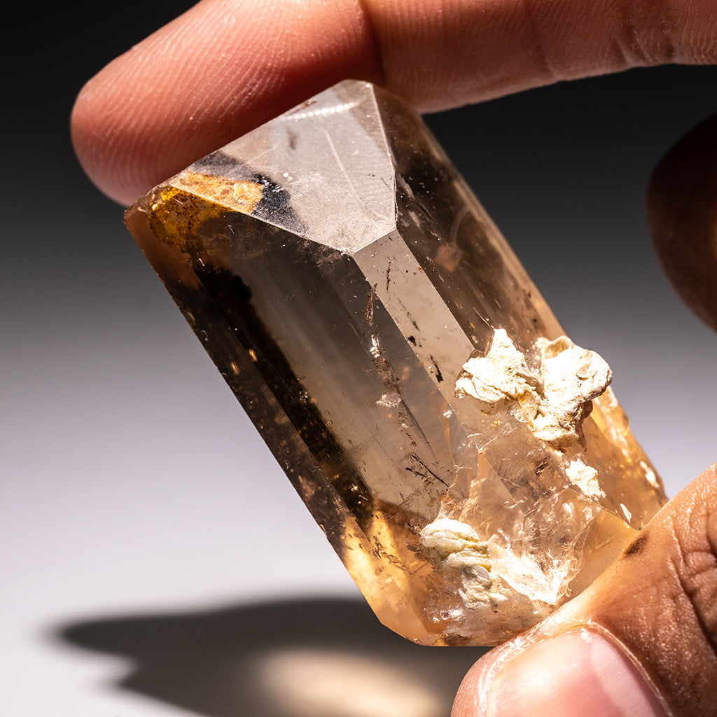 Topaz from Shigar Valley, Skardu, Baltistan, Gilgit-Baltistan, Pakistan (65.1 grams)