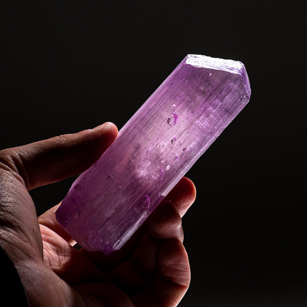 Natural Kunzite Crystal , Natural Pink Kunzite Crystal From Afghanistan hot - 54 Gram - 82*23*13 mm