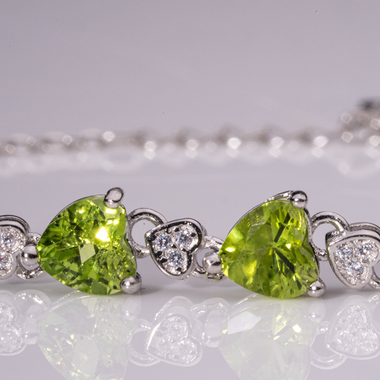 Peridot with Cubic Zirconia Sterling Silver Bracelet (7.5 Inch)