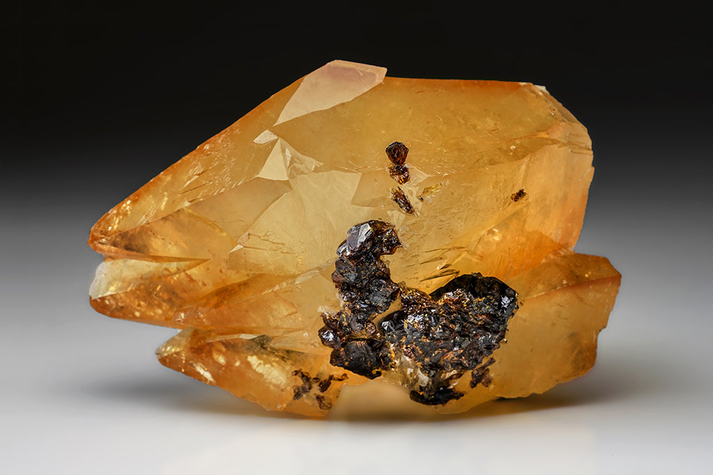 Twinned Golden Calcite Crystal from Elmwood Mine, Tennessee (515.9 grams)