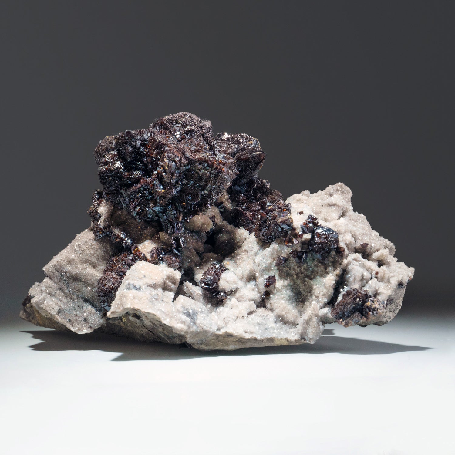 Sphalerite with Quartz and Dolomite from Dalnegorsk, Primorskiy Kray, Russia